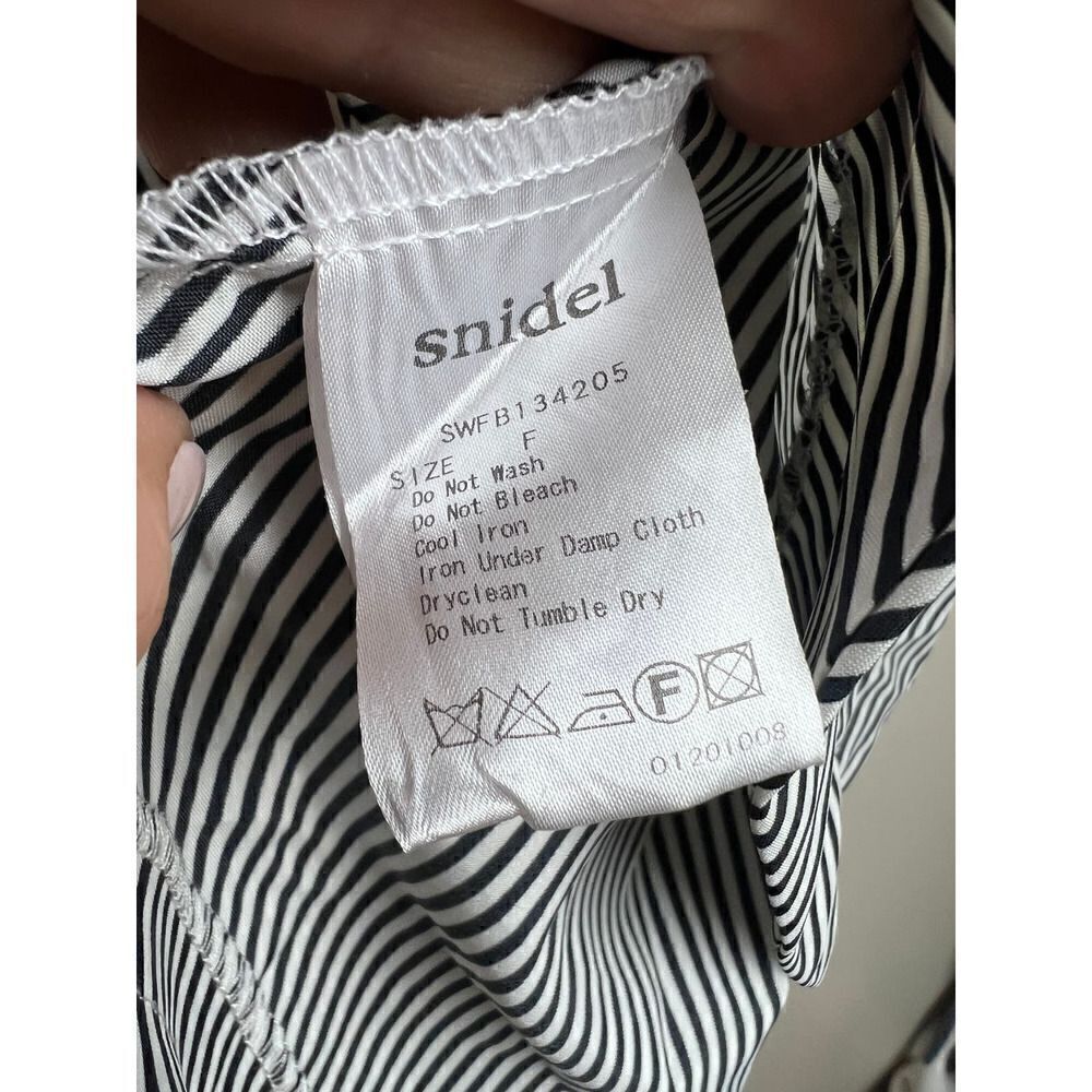 Snidel Black and White Striped Top O/S - Picture 5 of 8